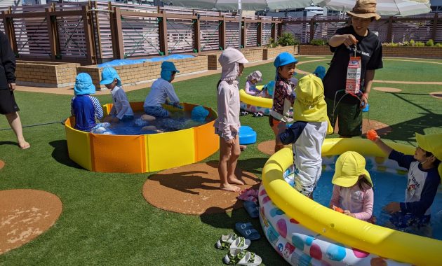 園庭水遊び　９月５日