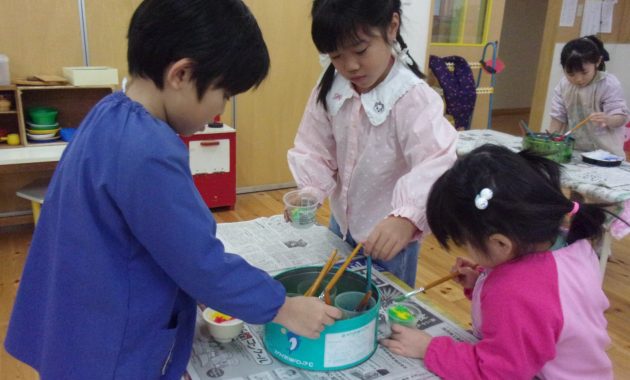 第一園　雪の色水遊び　２月１２日